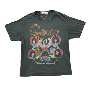 Queen Daydreamer LA Rock Band Grunge USA Black Gray Graphic Shirt Women’s XS